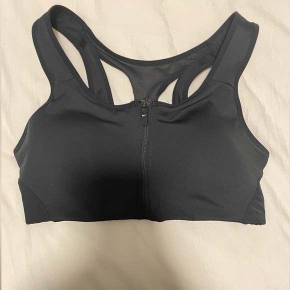 Nike zip up sport bra - Small - Picture 2 of 2